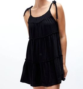 L. A. Heart NWT Tie Straps Babydoll Dress, black color,  size SX